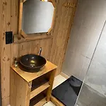 Les Loutrons 샬레 코르니몽