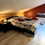 Les Loutrons 샬레 코르니몽